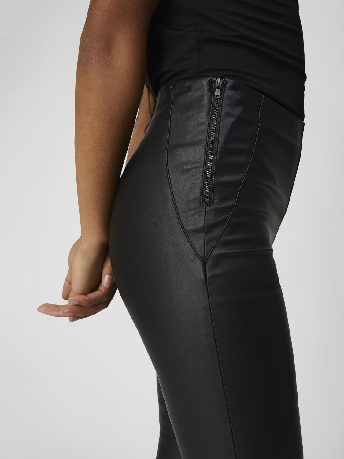 model_shot-detail